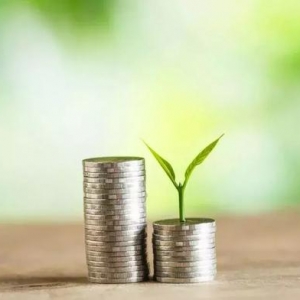 爱心托起希望 助学点亮梦想