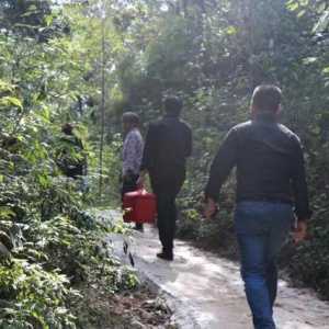 张培公采访豫剧发源地穆沟村老先生周济民：对话荥阳豫剧团。