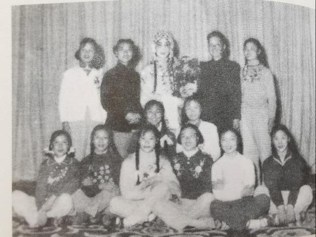 张培公到豫剧发源地穆沟村采访追忆豫剧“十八兰”的故事。