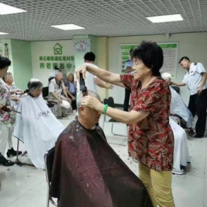 公益活动热度不减，为这5支队伍点赞