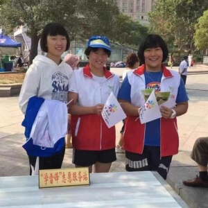 线上转发、线下义卖！青岛市体校学生当公益“老师”