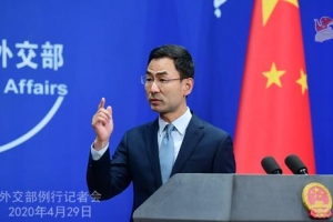 澳媒记者问为何昨天自己的提问内容没上网，耿爽“灵魂”三问后记者沉默不语