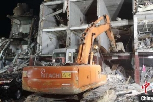 直击浙江一槽罐车爆炸事故现场：断壁残垣 满目废墟