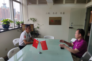 长宁区虹桥办副主任万金标赴创氪公益调研