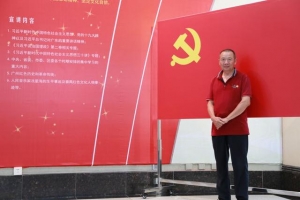 老党员志愿者简兆明：夕阳在“抗疫”中闪光