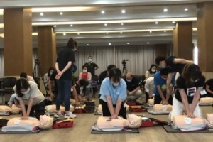 深圳公益急救培训项目启动，25000个免费培训名额约起来 ...
