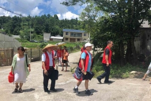 湘西自治州雨露爱心助学在行动