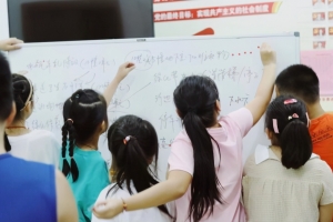 公益头条热点：社区治理童言有“计”，小小童议员C位出道啦 ...