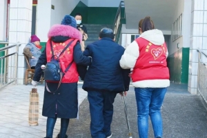 敬老尊贤迎新年 税务青年显担当—— 国家税务总局湘阴县税务局青年干部 开展邻里守望  ...
