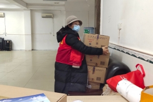 雷锋家乡学雷锋·爱心奶粉暖山乡