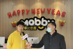 新励步教育向创氪公益捐赠社区活动物资