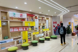 公益头条热点：新励步教育向创氪公益捐赠社区活动物资