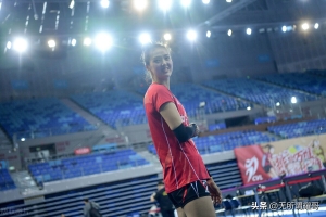 中国女排输给比利时，关键分教练换人失败，出线仅剩理论上的可能 ...