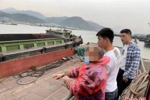 盗采富春江砂数万吨 杭州警方摧毁一非法采矿团伙