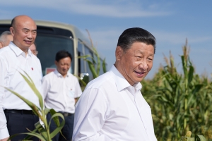 和人民在一起丨情系黄土地