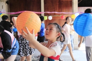 抛彩球，做灯笼，写书签……永康这群孩子仪式满满过中秋！ ...