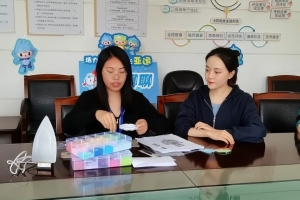 彭埠党群巧手迎亚运 自制亚运吉祥物“江南忆”出炉