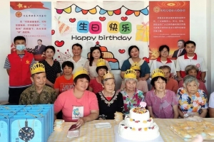 诏安县民政局联合多部门关爱老人，“耆”乐融融过中秋