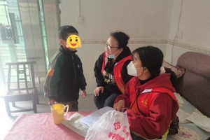 张家界心益行社工在东旺坪村开展困境、留守儿童走访调研