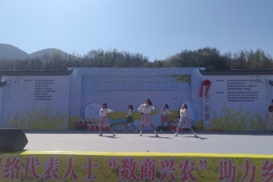 “舞动春天·绽放自我”儿童舞蹈小组