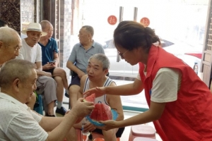 “大众慈善.聚爱双江”双江慈善一条街项目‖“同庆建军佳节.弘扬红色基因” ...